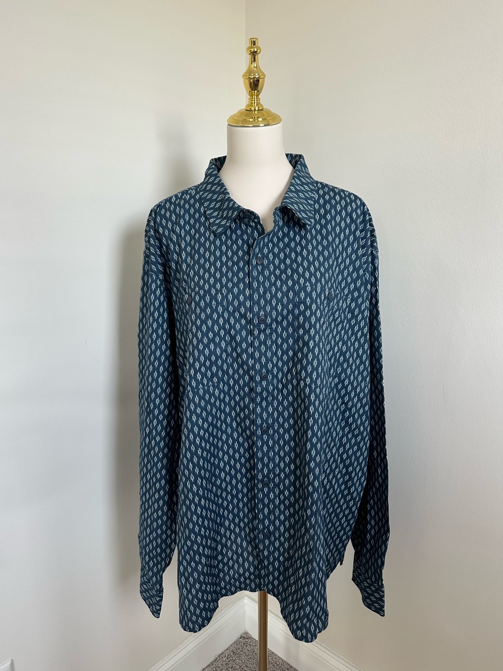 NWT L.L. Bean Signature Fit Button Down